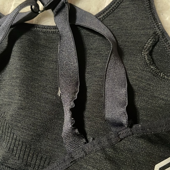 Oner Active Sport Bra | Size Small - Picture 7 of 9